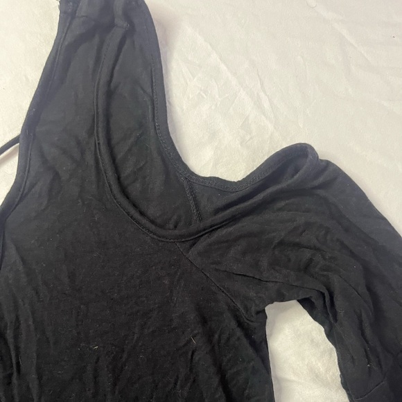 Elegant Black Women's Top - Picture 3 of 5